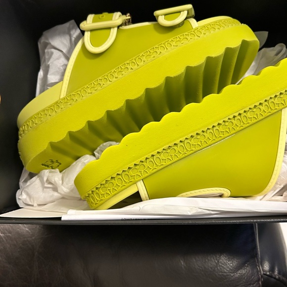 Coach Lucy Rubber Sandal.. - Picture 4 of 4